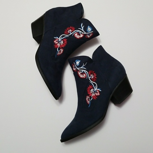 Carlos by Carlos Santana Shoes - Carlos by Carlos Santana Embroidered Western Boots